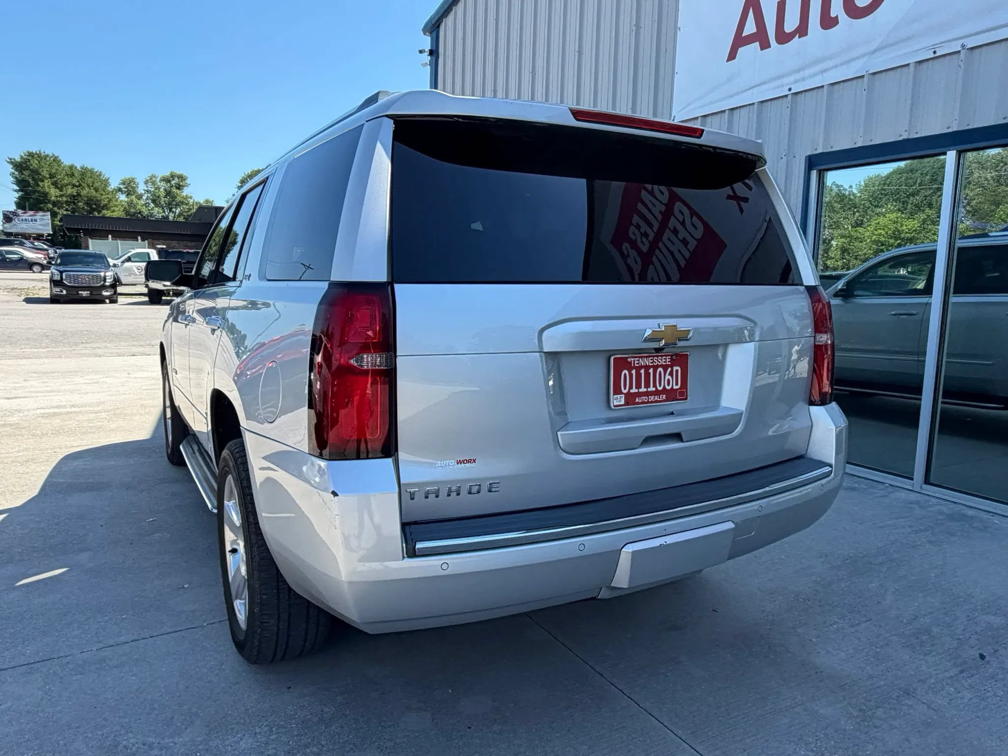 Used 2016 Chevrolet Tahoe LTZ AWD/4WD image 25