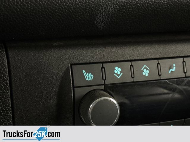 Used 2013 Chevrolet Suburban LTZ image 35