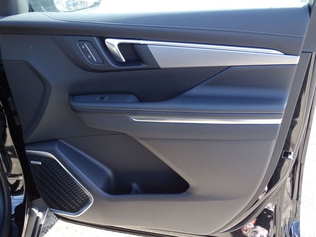 New 2025 Buick Enclave Preferred w/ Super Cruise Package image 6