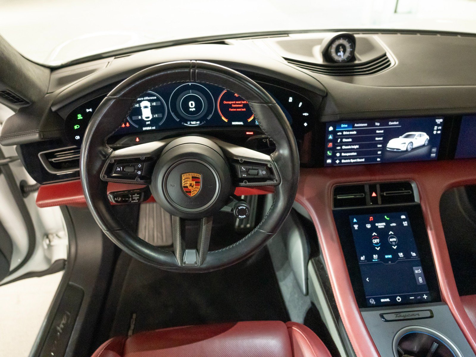 Certified 2022 Porsche Taycan Cross Turismo AWD/4WD image 29