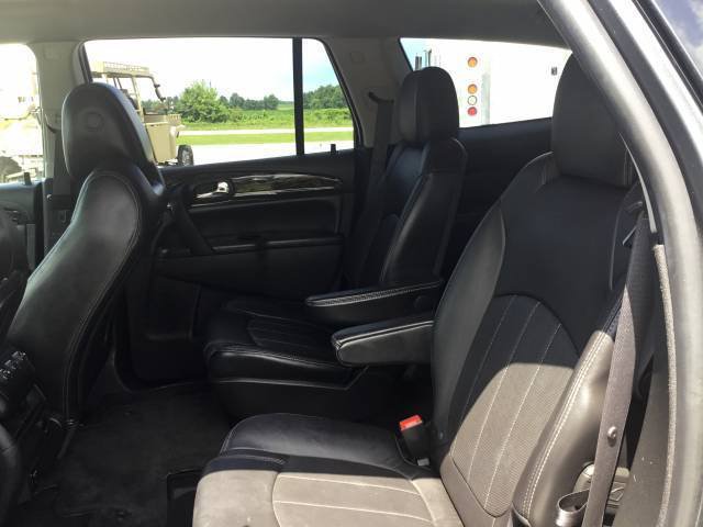 Used 2014 Buick Enclave Leather AWD/4WD image 12