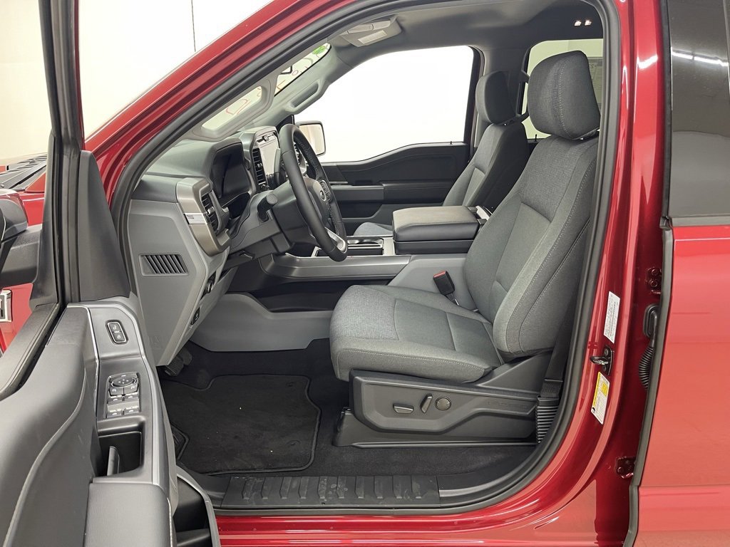 New 2025 Ford F150 XLT image 20
