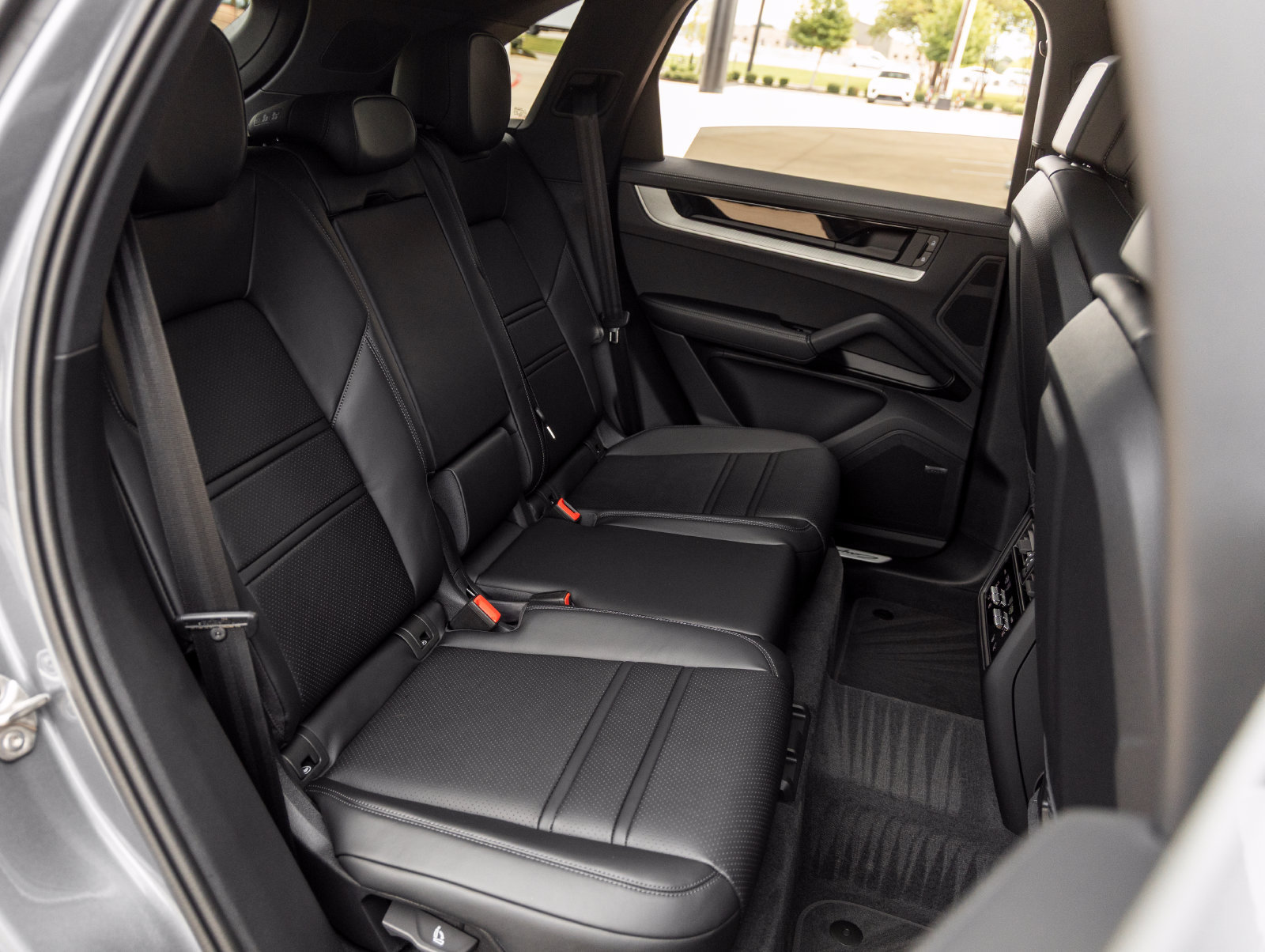 New 2026 Porsche Cayenne S AWD/4WD image 41