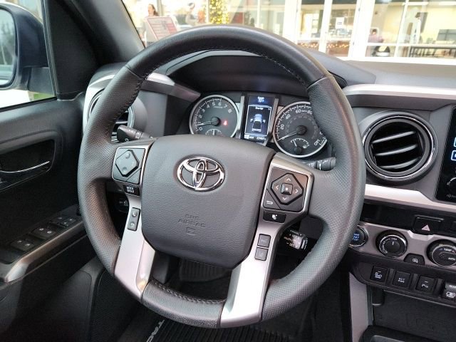 Used 2019 Toyota Tacoma Limited image 23