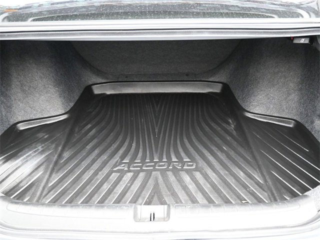 Used 2020 Honda Accord LX image 2