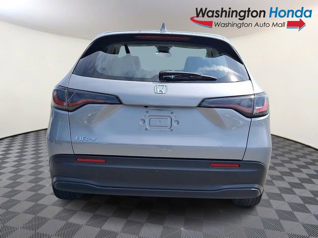 Certified 2023 Honda HR-V LX image 5