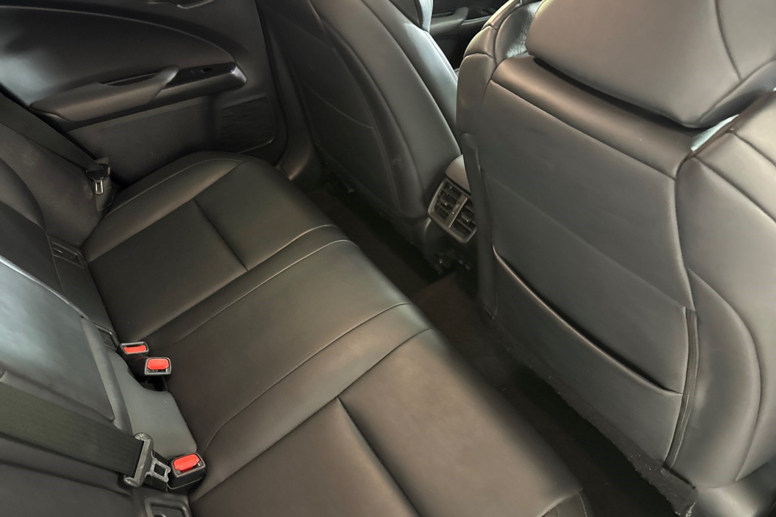 Used 2019 Lexus UX 250h F Sport AWD/4WD image 30