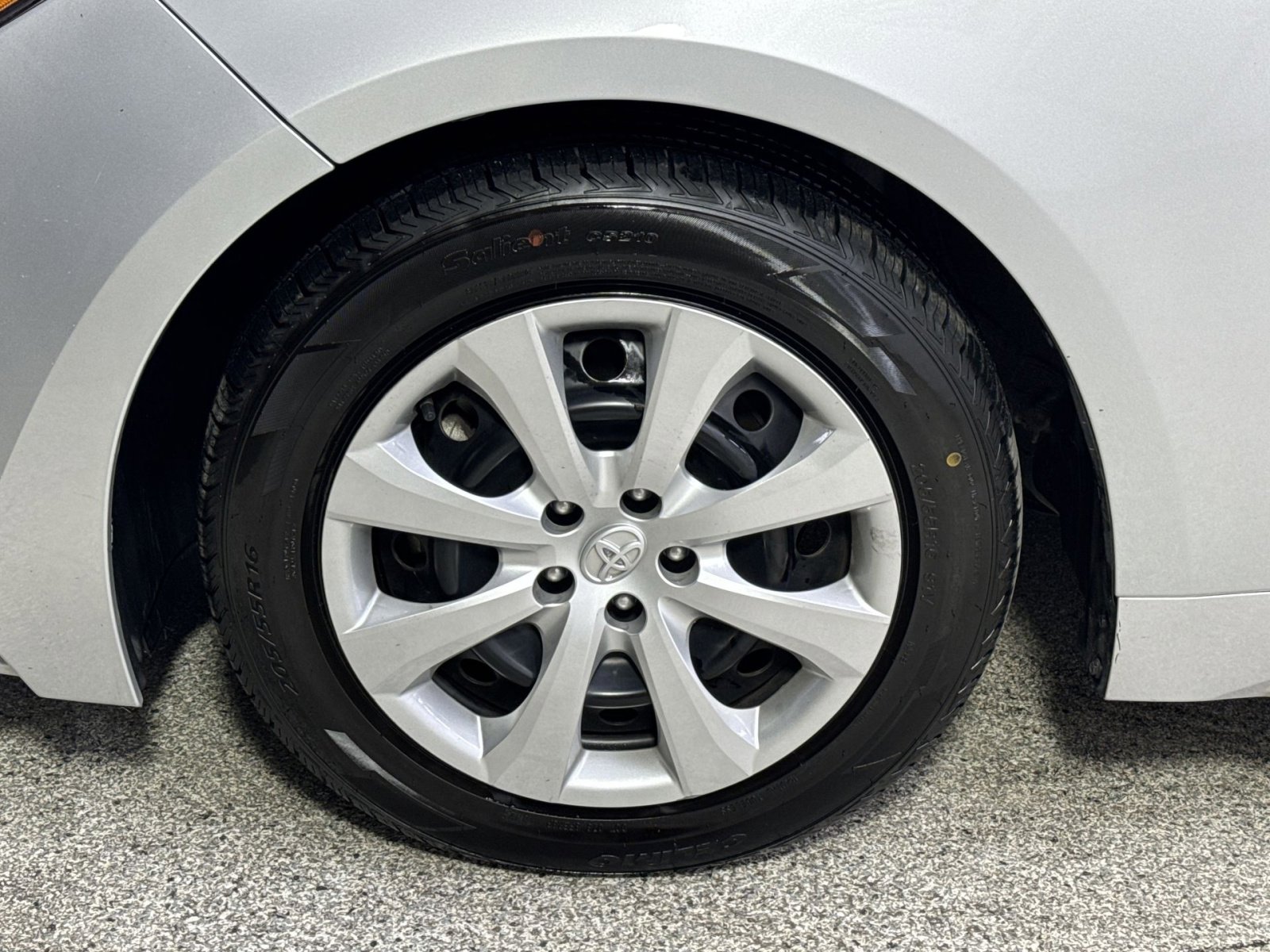 Used 2024 Toyota Corolla LE image 16