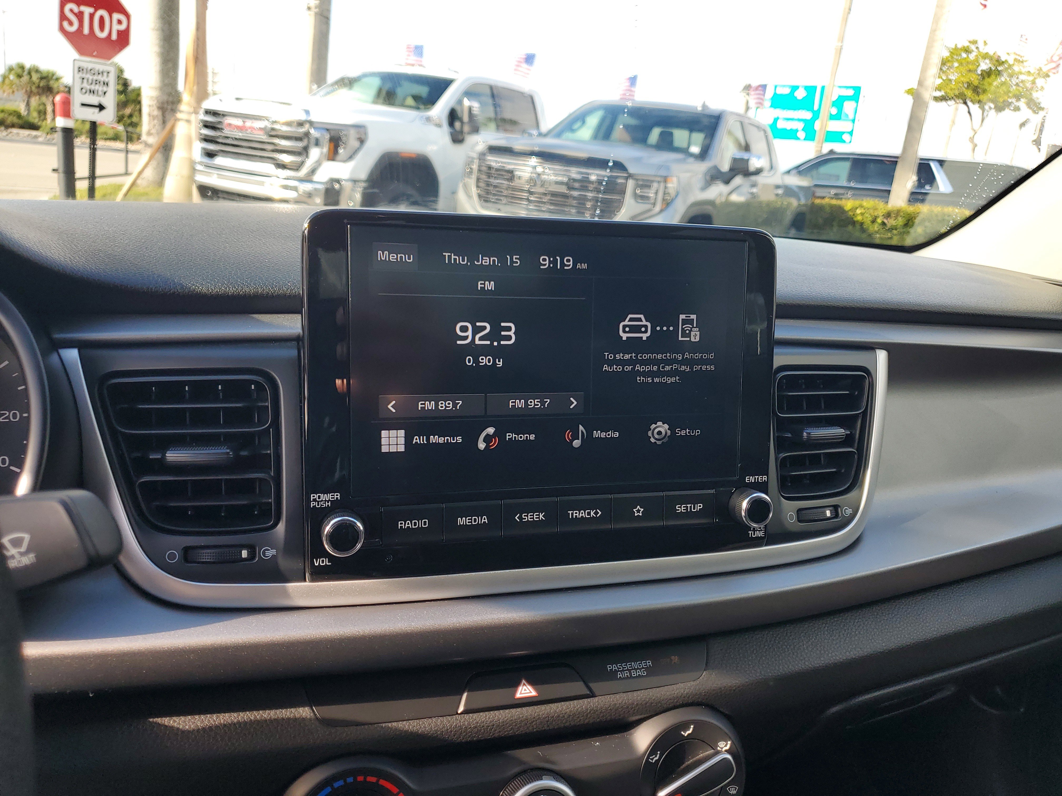 Used 2023 Kia Rio S image 23