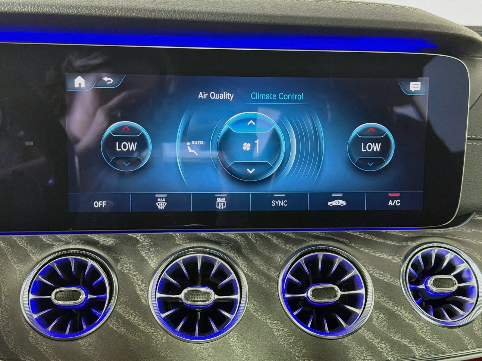 Used 2021 Mercedes-Benz AMG GT 63 image 16