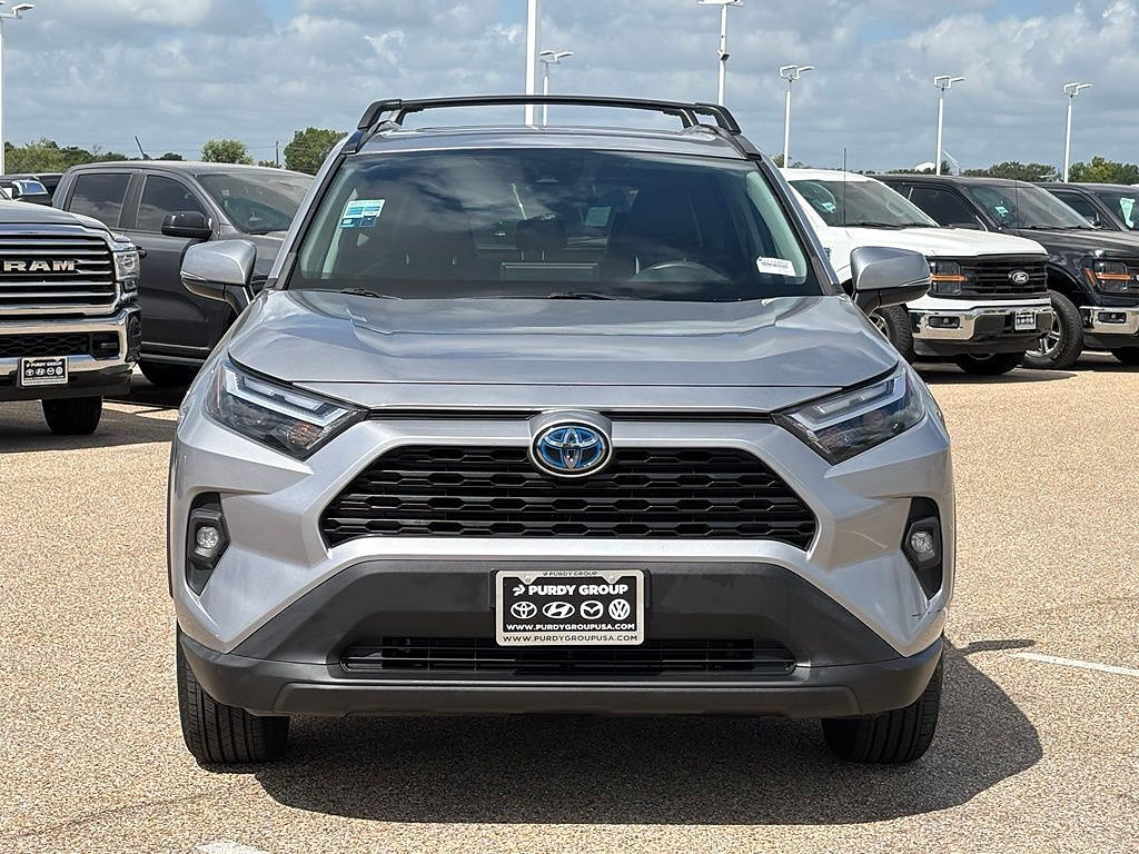 Certified 2023 Toyota RAV4 XLE Premium AWD/4WD image 3