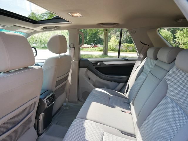 Used 2008 Toyota 4Runner SR5 AWD/4WD image 9