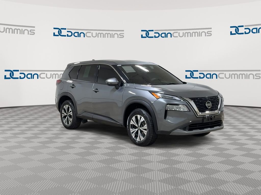 Used 2021 Nissan Rogue SV AWD/4WD image 3