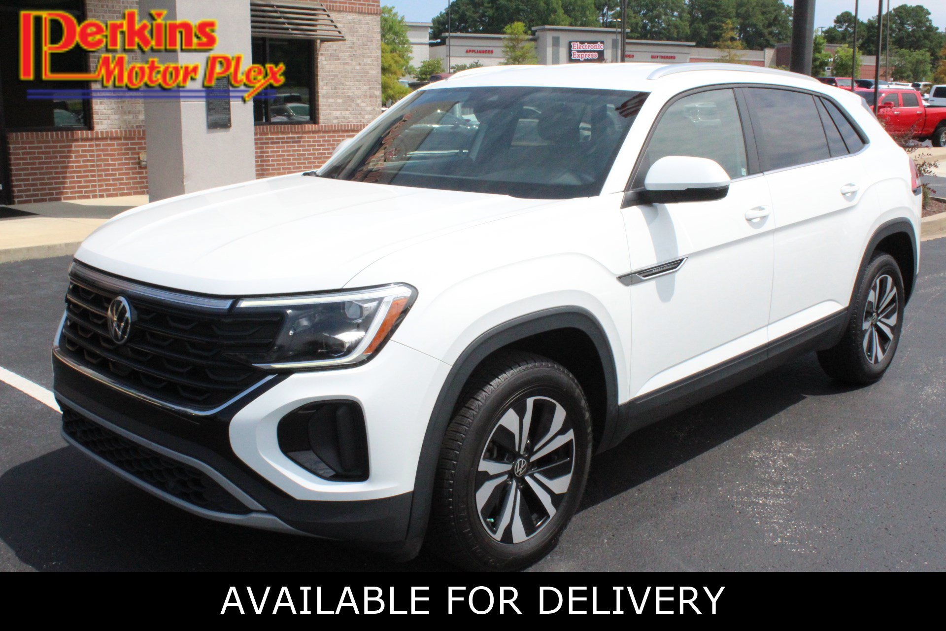 Used 2024 Volkswagen Atlas Cross Sport SE