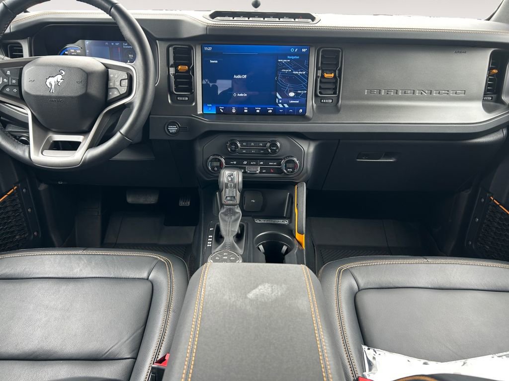 Used 2024 Ford Bronco Badlands image 13