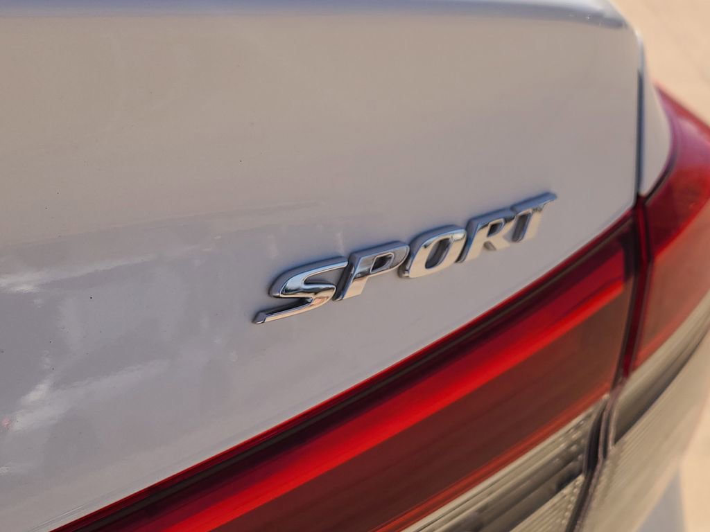 Used 2022 Honda Civic Sport image 7