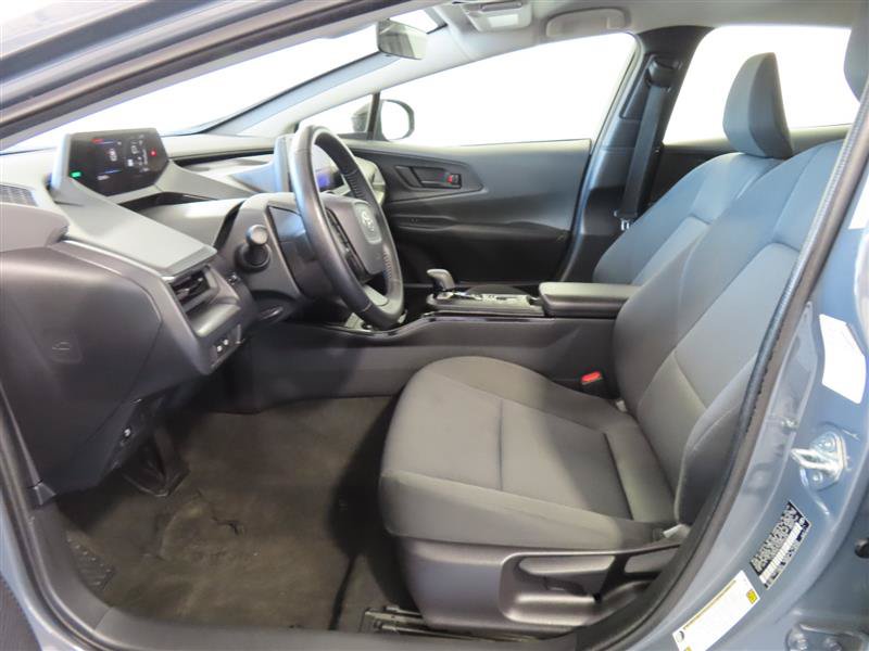 Used 2024 Toyota Prius LE FWD image 16