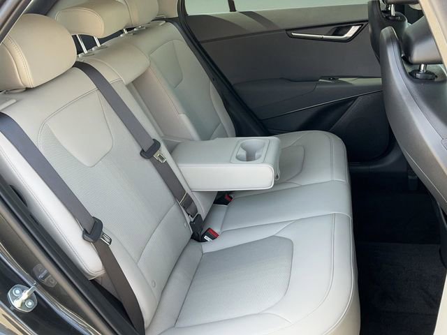 Used 2025 Kia Niro EX image 15