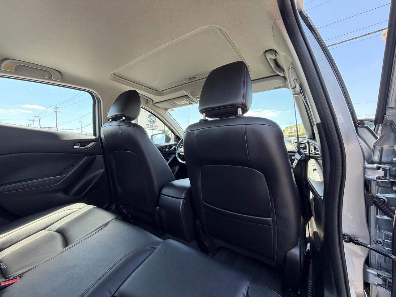 Used 2015 MAZDA MAZDA3 i Grand Touring FWD image 13