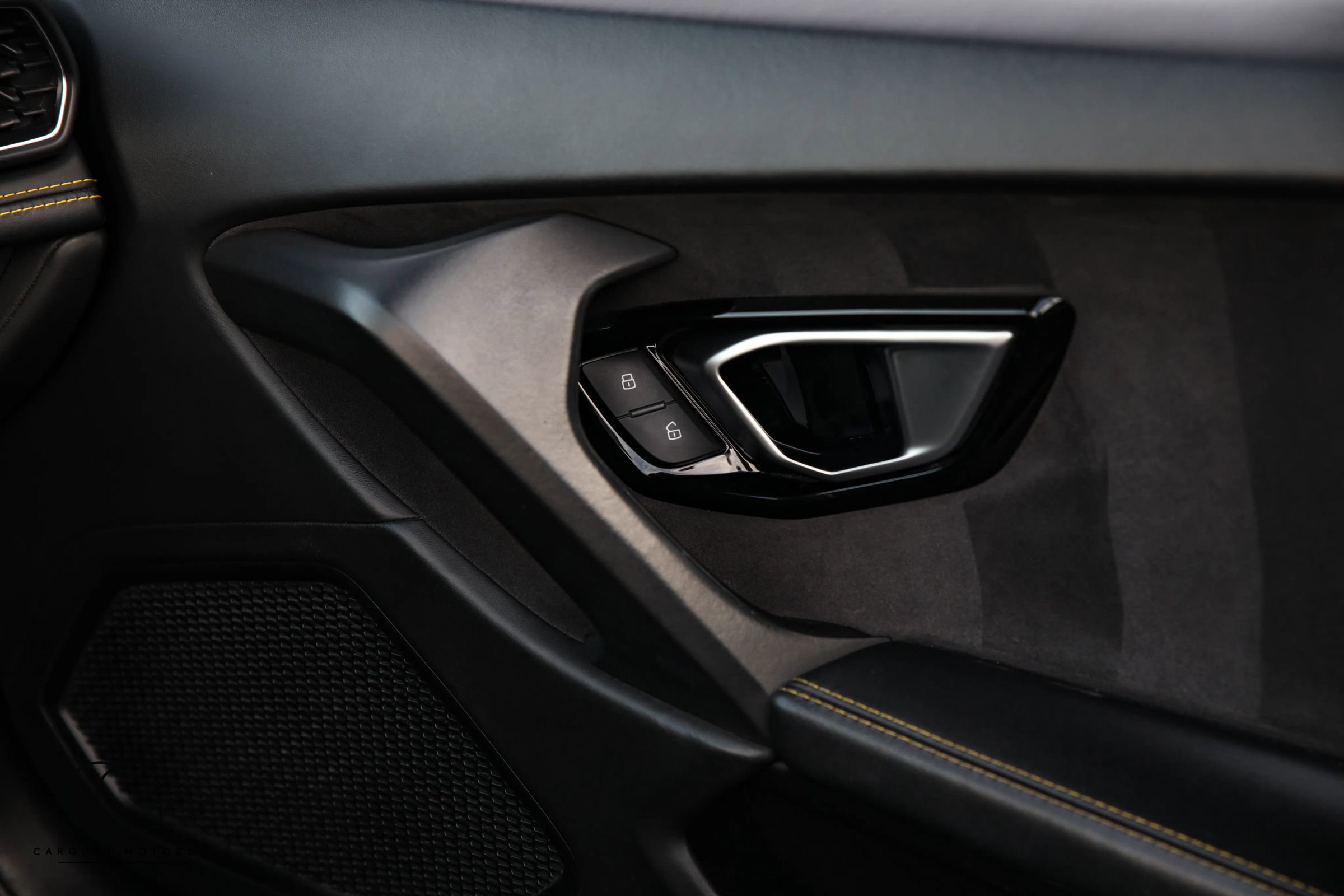 Used 2016 Lamborghini Huracan LP 610-4 image 42