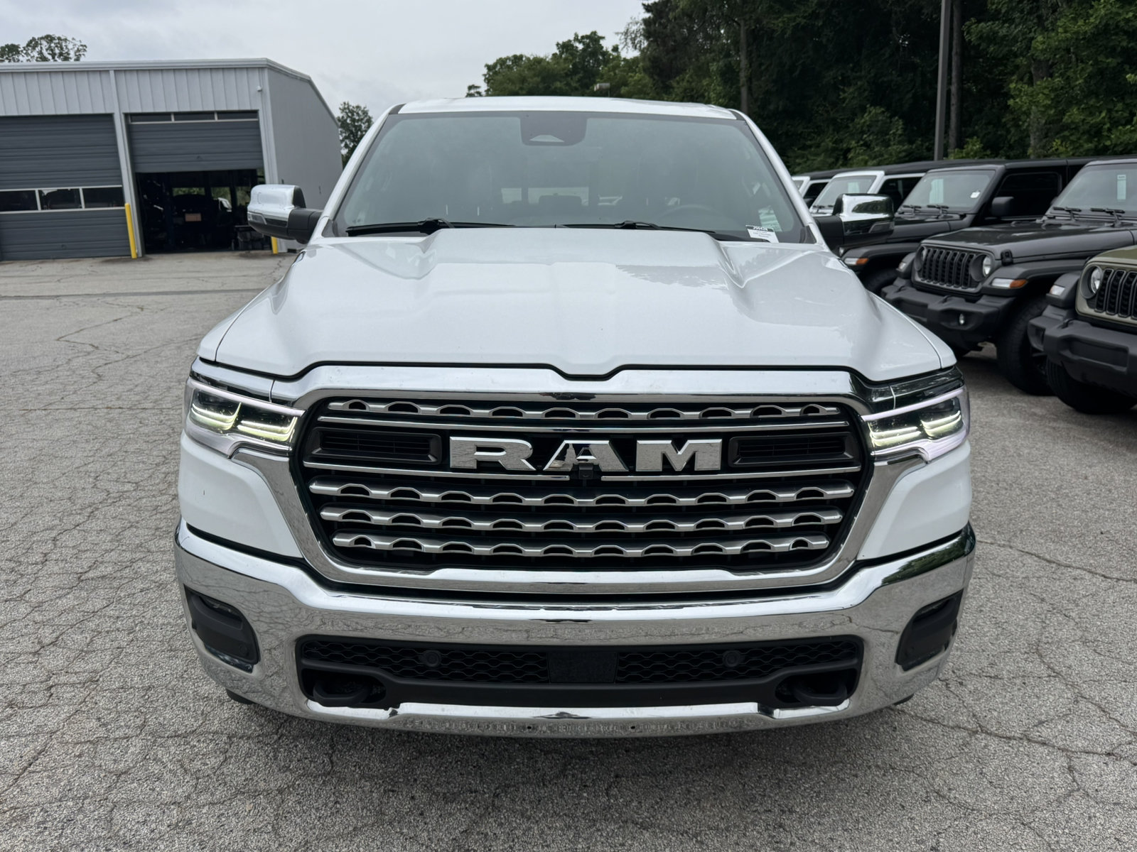 Used 2026 RAM 1500 Limited AWD/4WD image 2