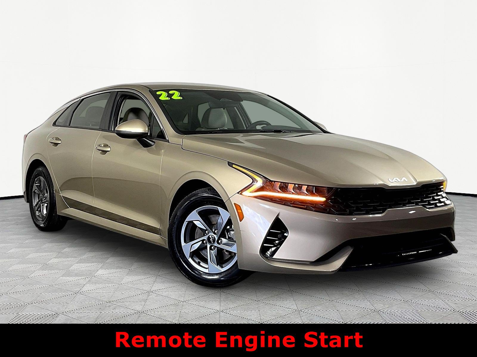 Used 2022 Kia K5 LXS FWD image 3