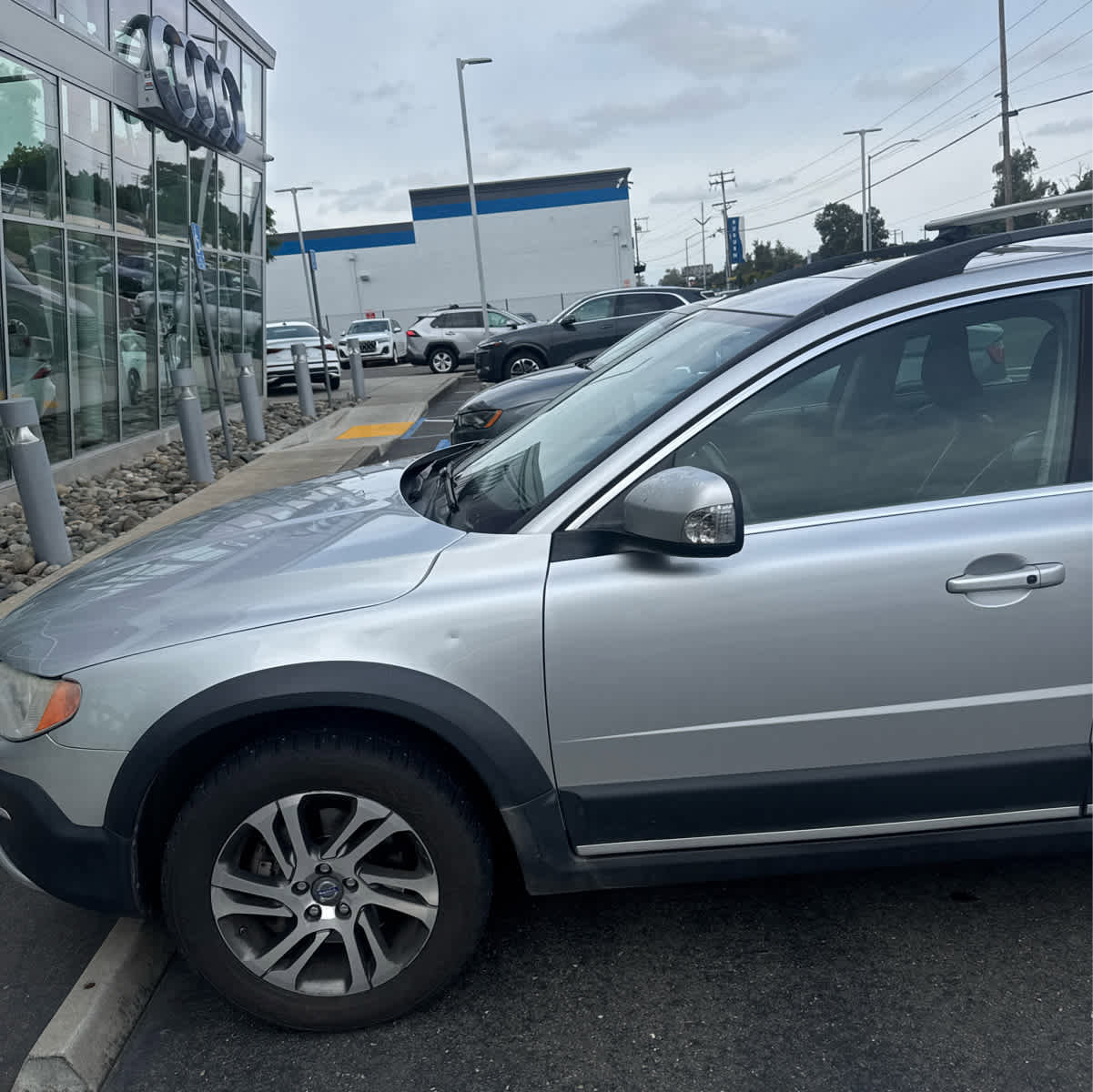 Used 2015 Volvo XC70 3.2 Premier AWD/4WD image 3