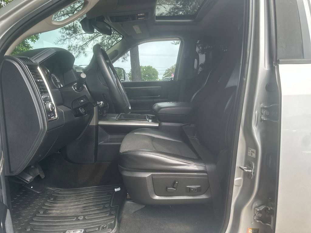 Used 2014 RAM 1500 Sport w/ Convenience Group AWD/4WD image 7