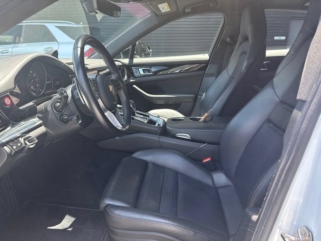 Used 2020 Porsche Panamera 4 AWD/4WD image 5