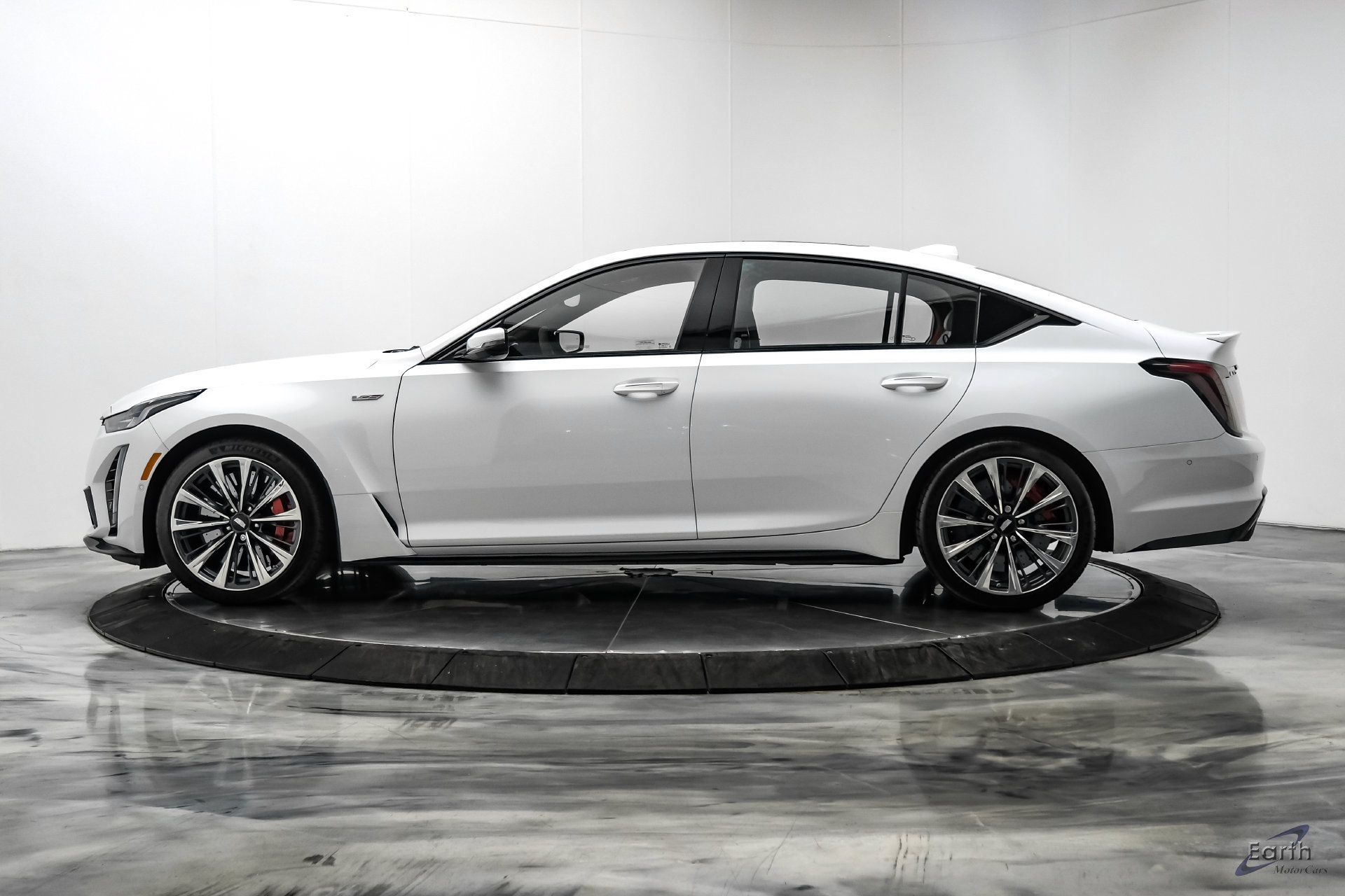 Used 2022 Cadillac CT5 V Blackwing w/ Driver Assist Package RWD image 7