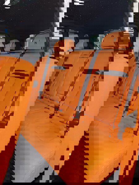 Used 2025 Rolls-Royce Cullinan image 14