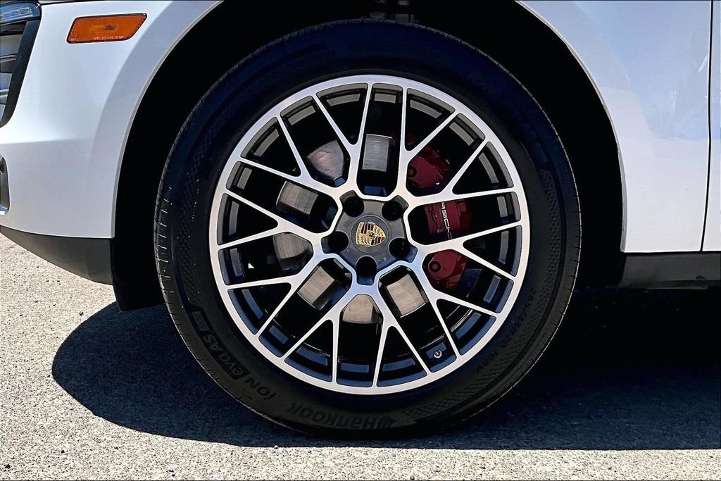 Used 2018 Porsche Macan S AWD/4WD image 11