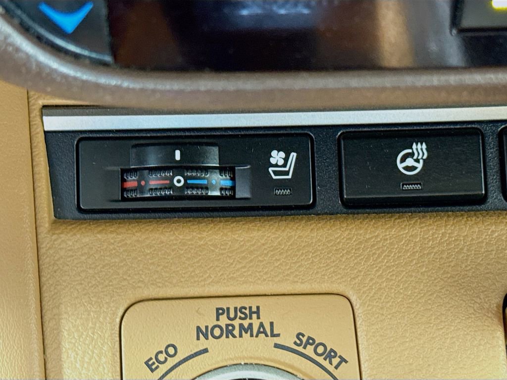 Used 2016 Lexus ES 350 image 21