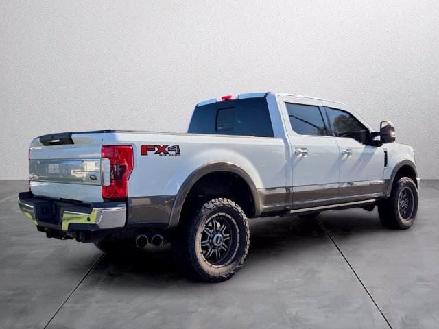 Used 2017 Ford F250 King Ranch w/ King Ranch Ultimate Package AWD/4WD image 4