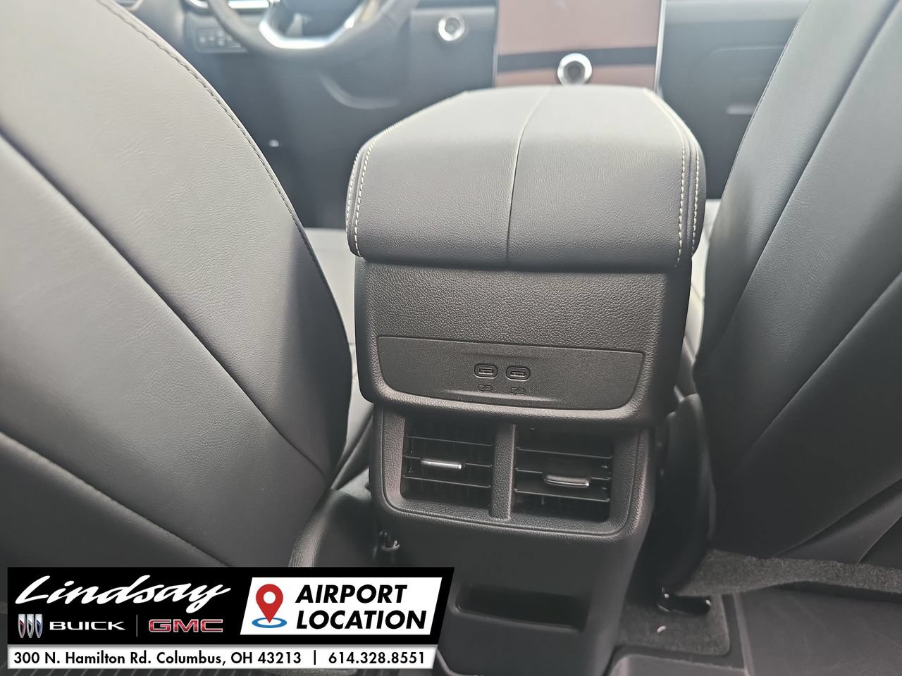 New 2027 GMC Terrain Elevation w/ Elevation Premium Package AWD/4WD image 23