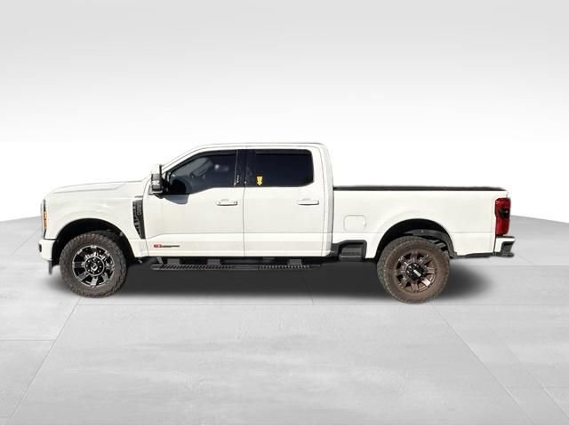 Used 2023 Ford F250 Lariat w/ Sport Appearance Package AWD/4WD image 3