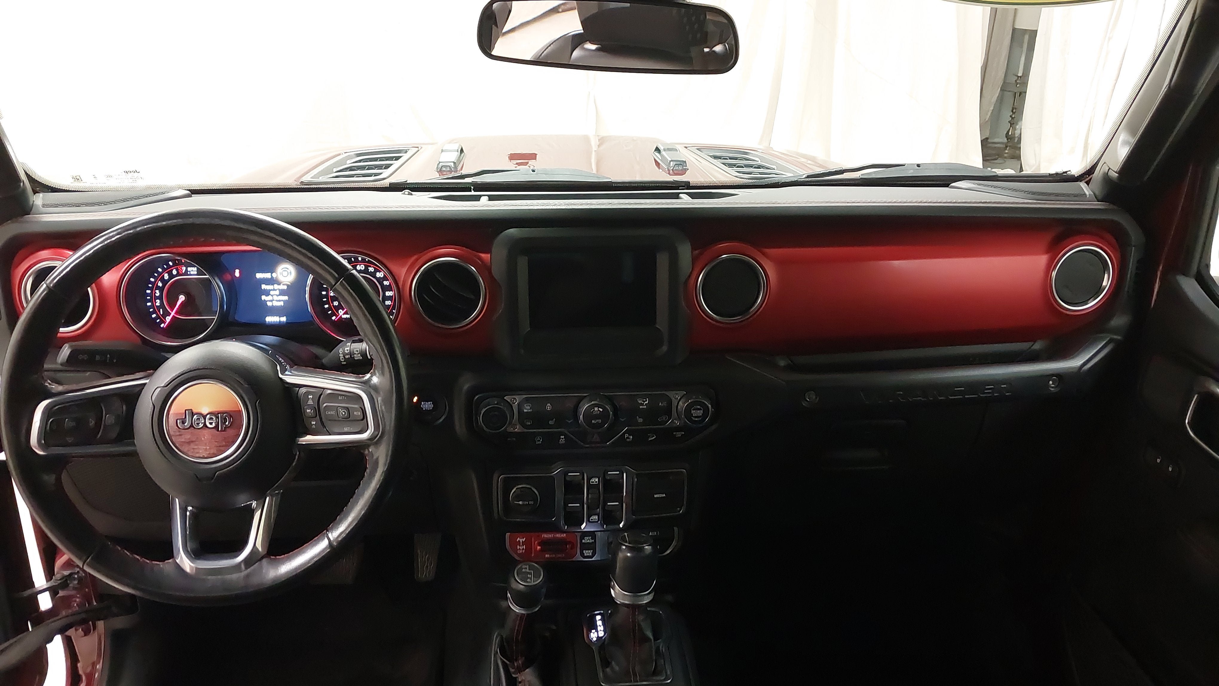 Used 2021 Jeep Wrangler Unlimited Rubicon w/ Safety Group AWD/4WD image 30