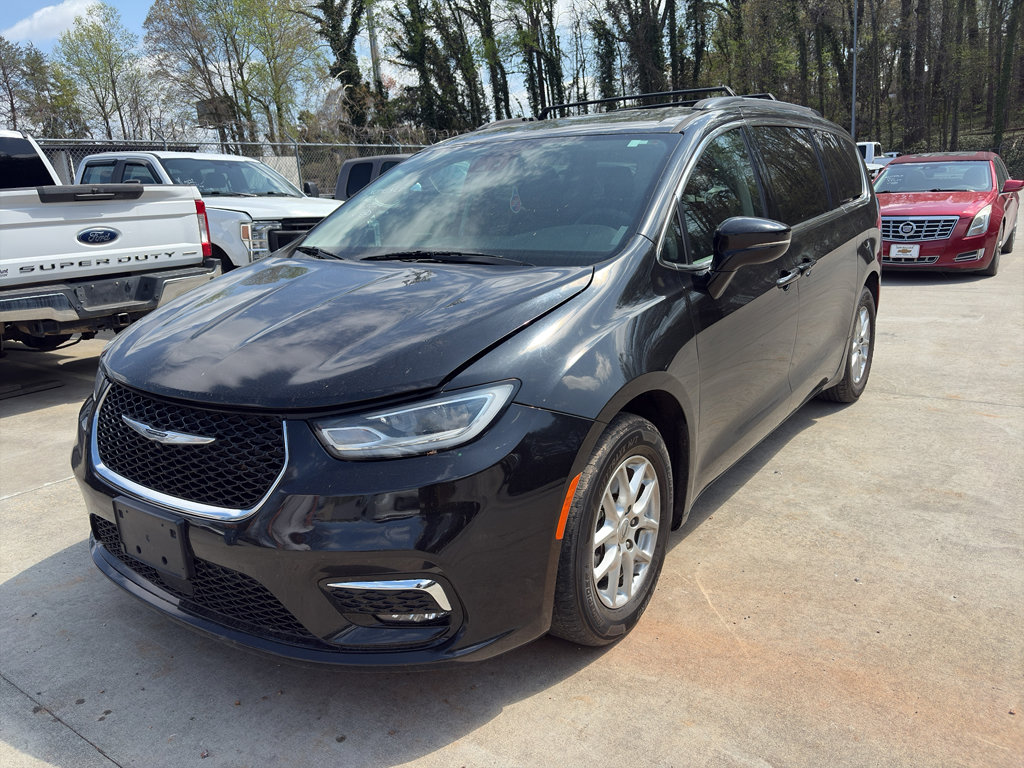 Used 2022 Chrysler Pacifica Touring-L