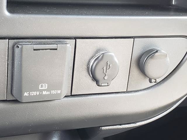 Used 2016 Chevrolet Express 3500 LT w/ LT Preferred Equipment Group RWD image 22