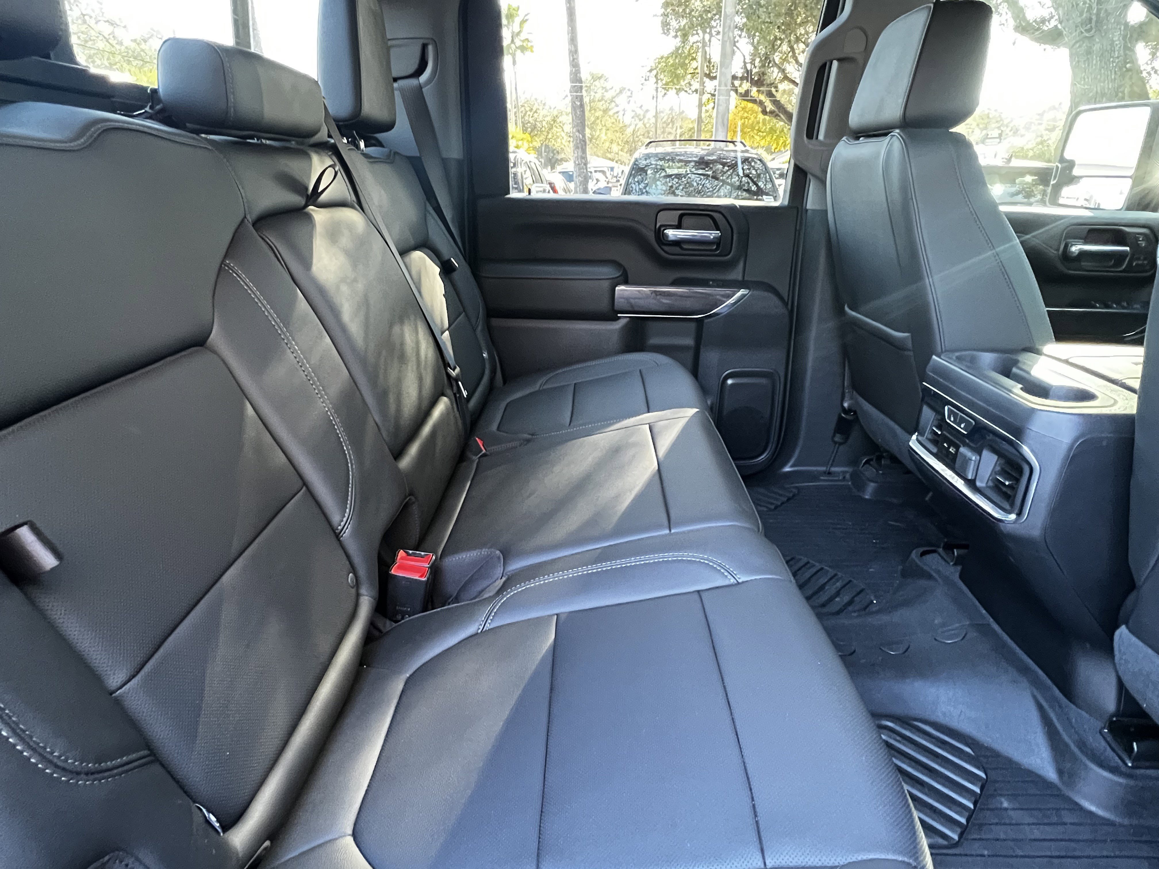 Used 2020 Chevrolet Silverado 2500 LTZ w/ LTZ Premium Package image 41