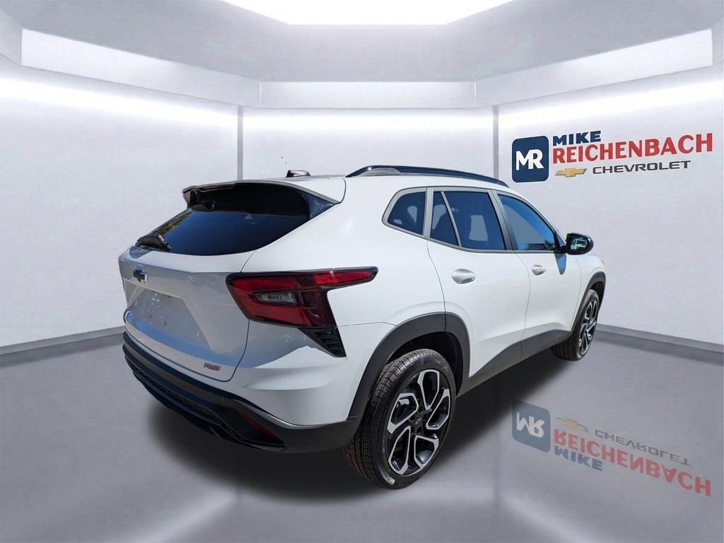 New 2026 Chevrolet Trax RS w/ Driver Confidence Package image 4