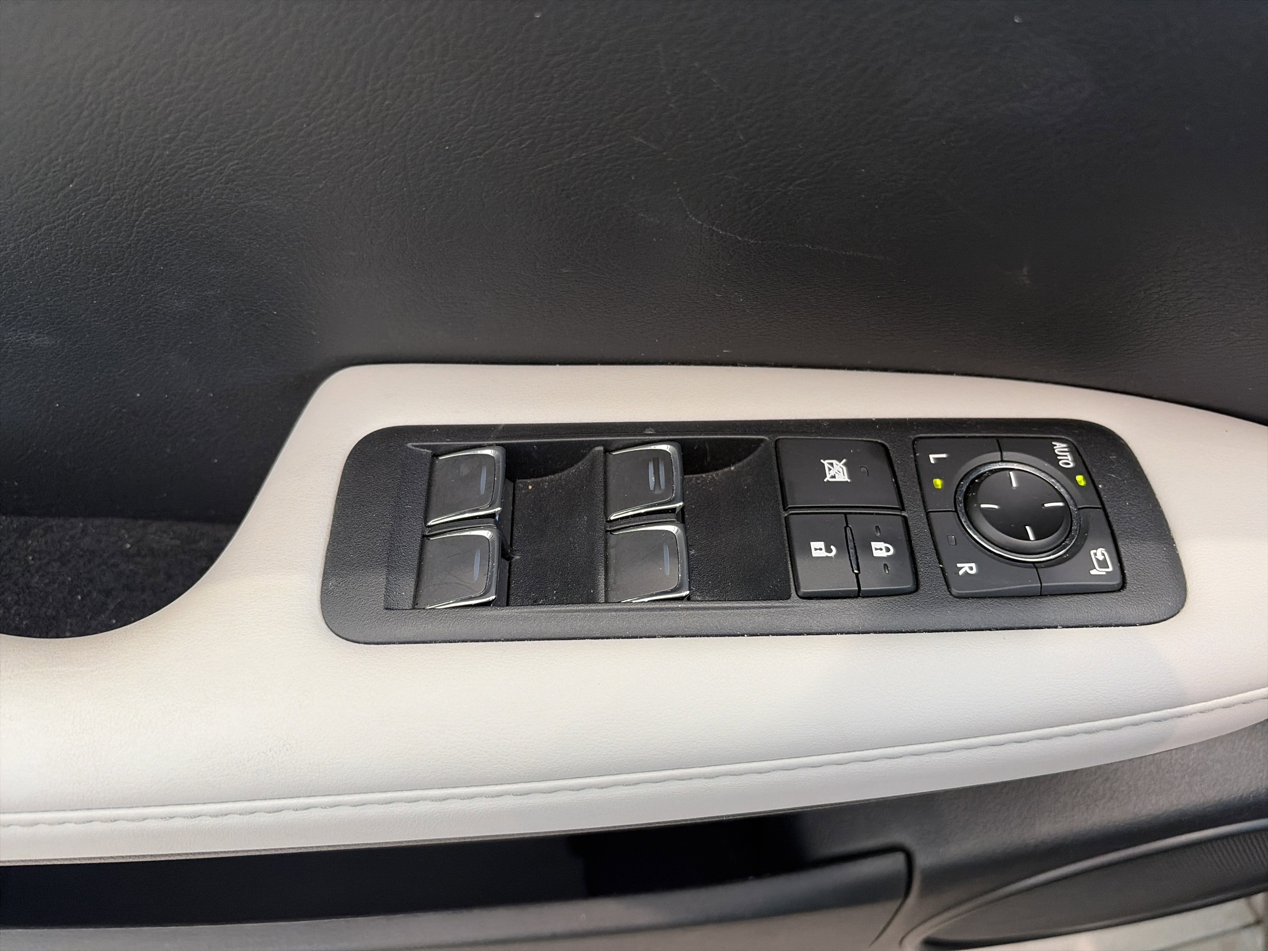 Used 2022 Lexus RX 350 AWD image 12