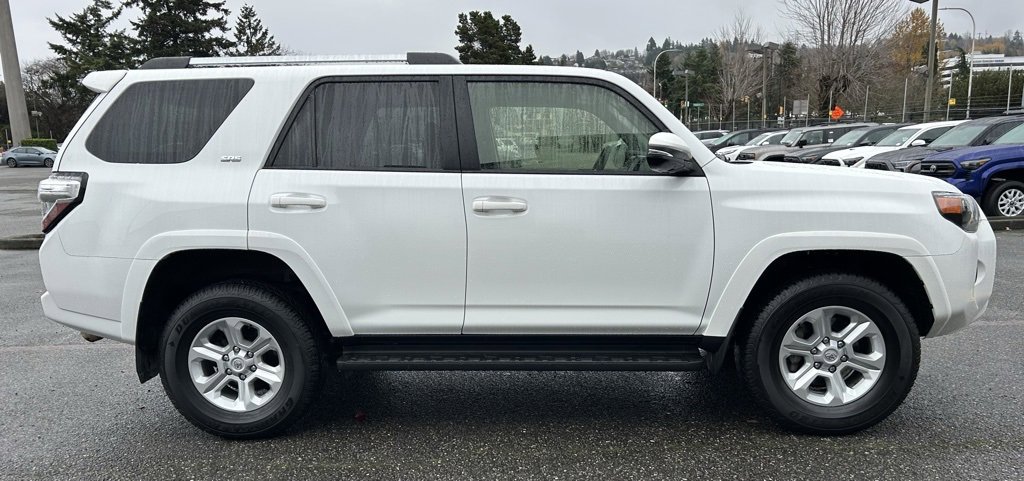 Certified 2024 Toyota 4Runner SR5 Premium image 4