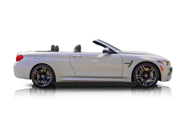 Used 2015 BMW M4 Convertible image 2