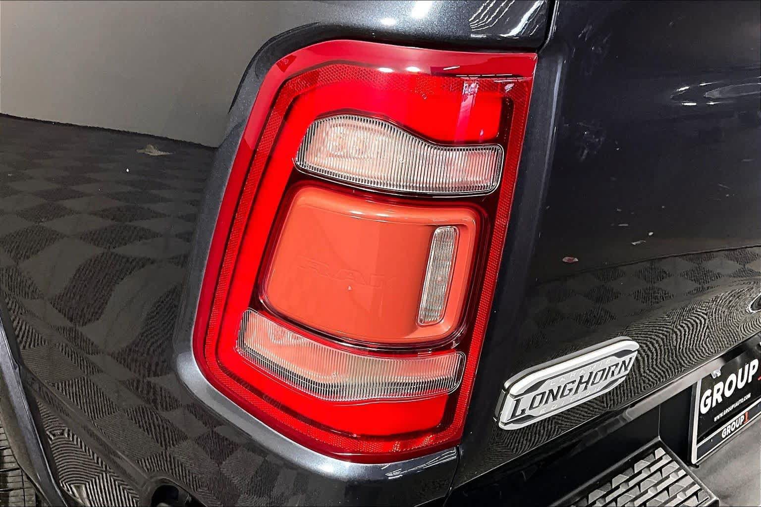 Used 2019 RAM 1500 Limited AWD/4WD image 25