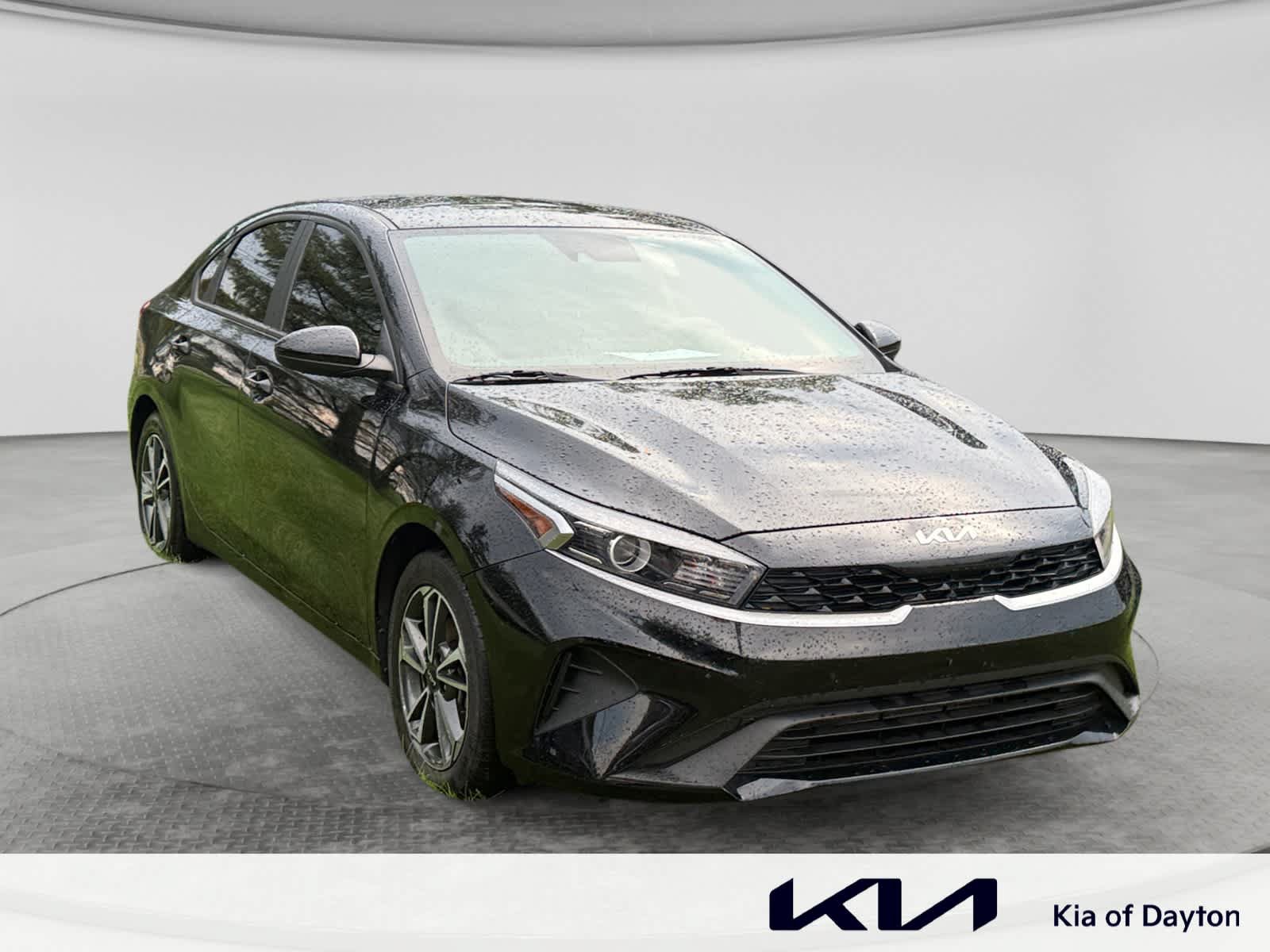 Used 2023 Kia Forte LXS FWD image 3