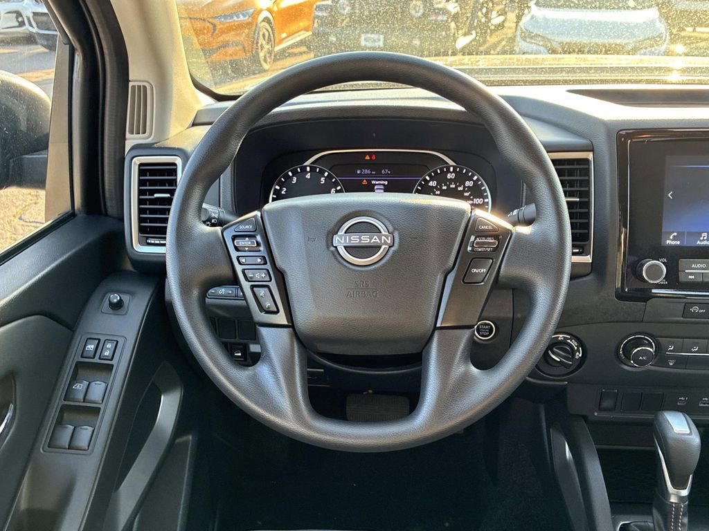 Used 2023 Nissan Frontier SV w/ Tow Package AWD/4WD image 17