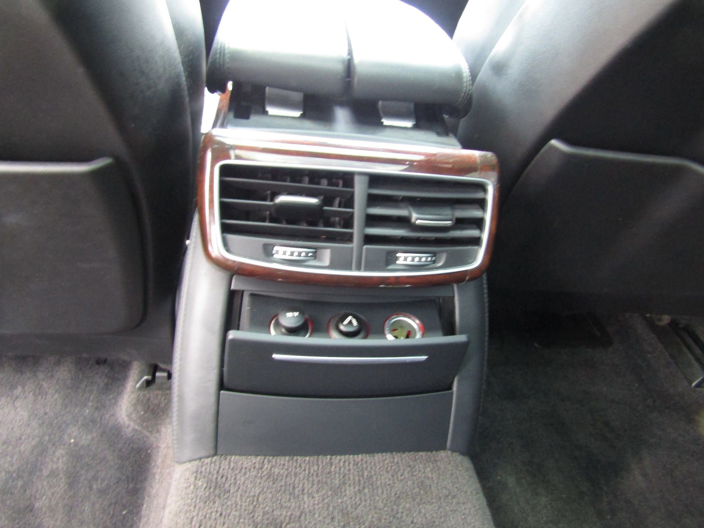 Used 2016 Audi A8 L 4.0T w/ Driver Assistance Package AWD/4WD image 18