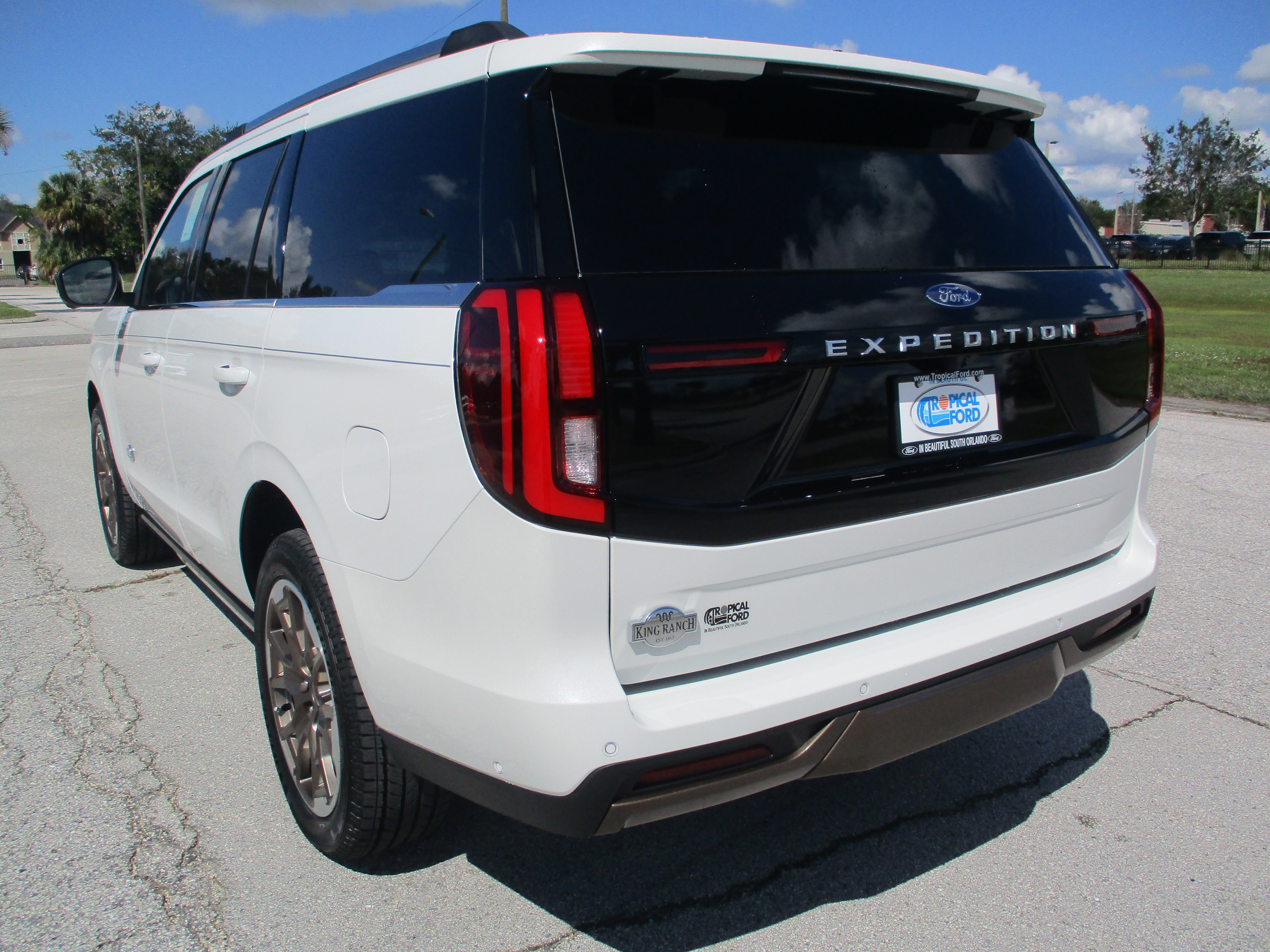 New 2025 Ford Expedition King Ranch image 5