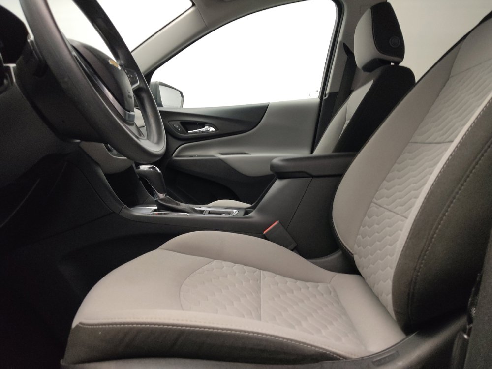 Used 2019 Chevrolet Equinox LS w/ LS Convenience Package FWD image 17
